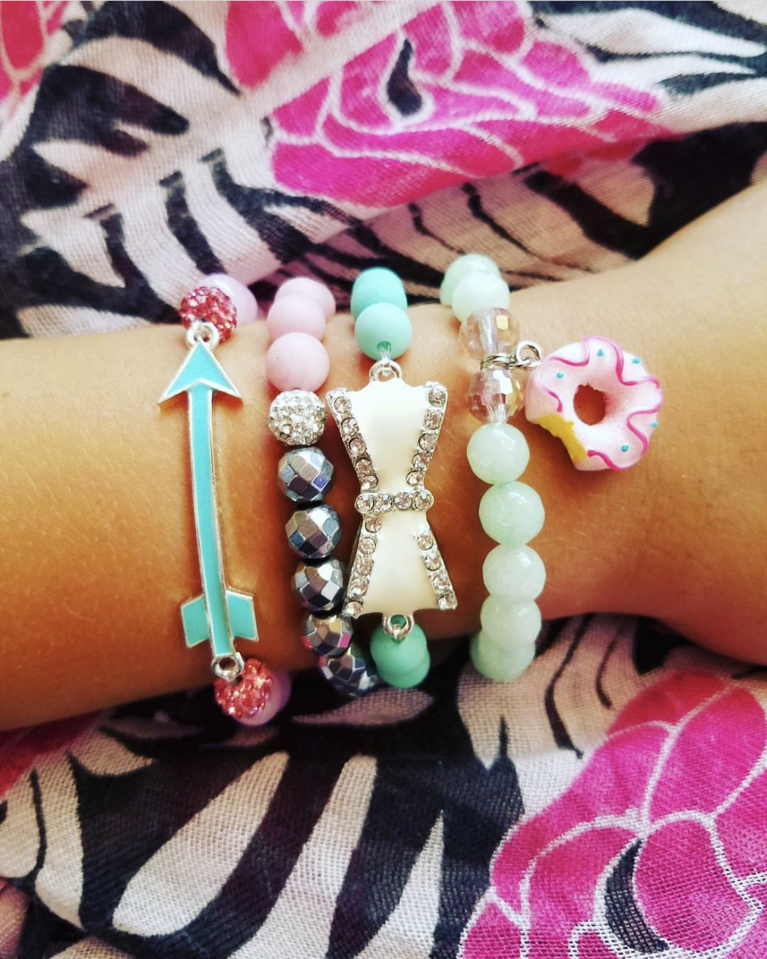 Jewelry & Accessories