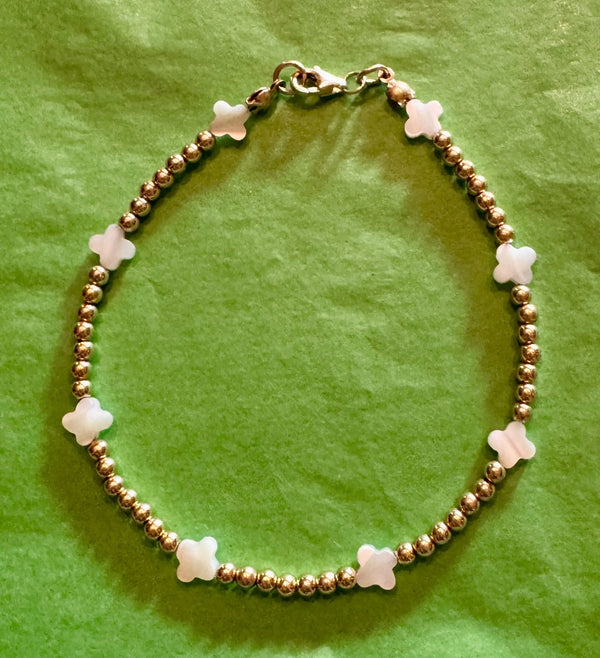 Mother of Pearl and Gold Filled Beaded Bracelet